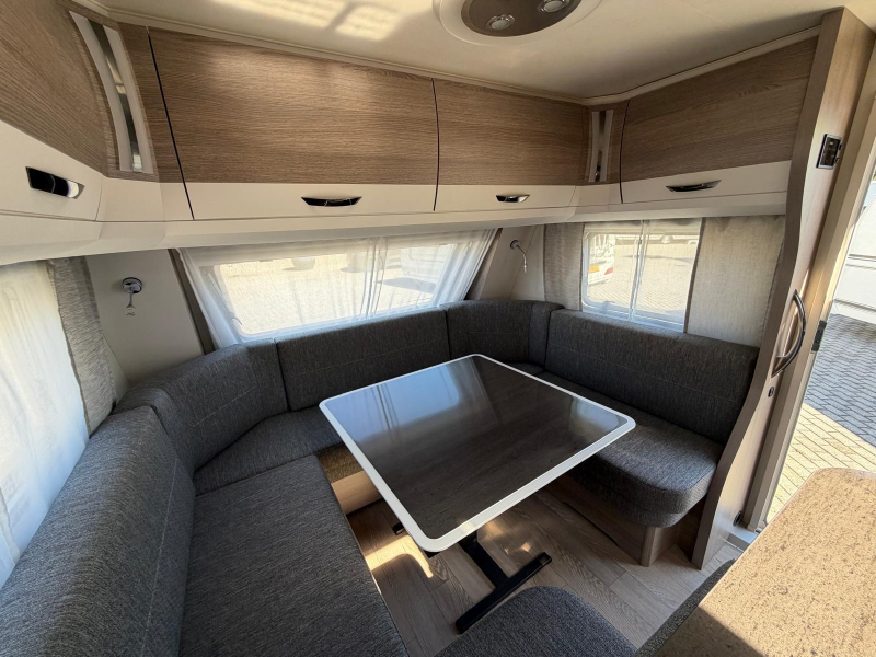 Hobby Prestige 660 WFC 35 JAAR PEN! foto: 8
