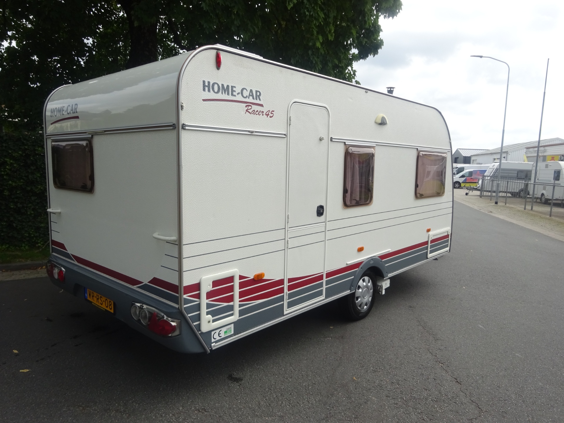 Home-car Racer 450 Ruime Caravan Met Nieuwe Mover foto: 5