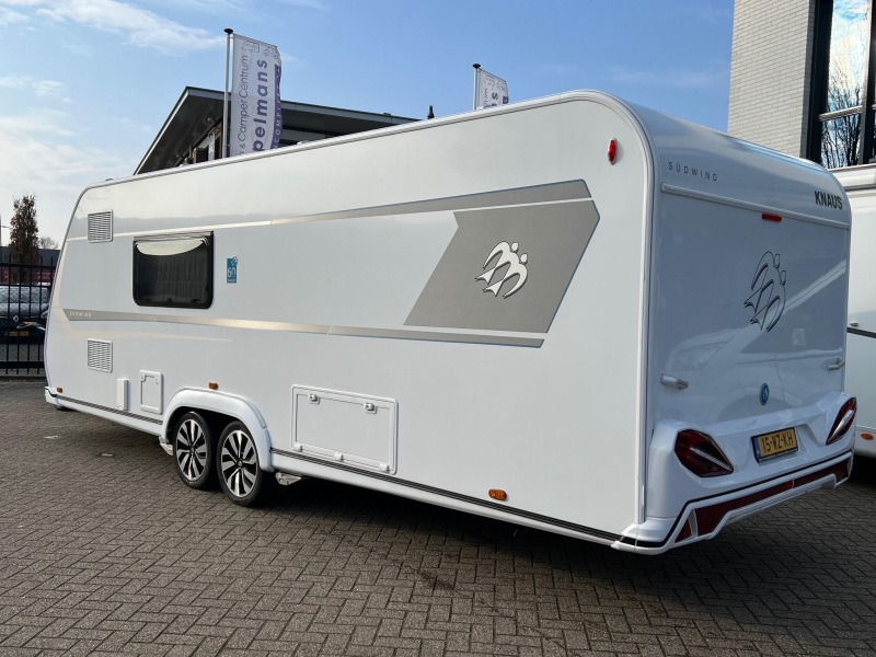 Knaus Sudwind 650 PXB queensbed, bomvol opties  foto: 7