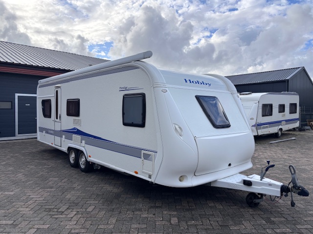 HOBBY PRESTIGE 650 KMFE foto: 0