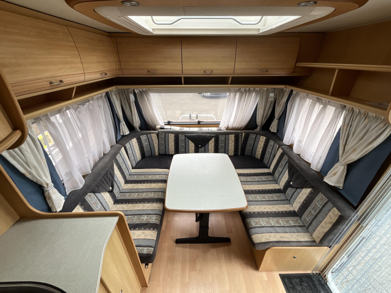 Dethleffs Camper 510 DB MOVER-VOORTENT-FIETSENDR  foto: 2