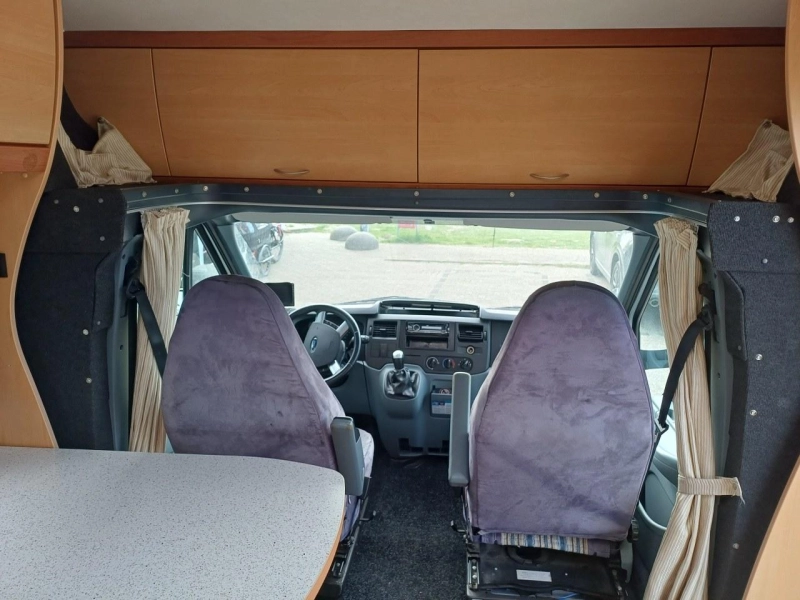 Eura Mobil Profila 411  foto: 9