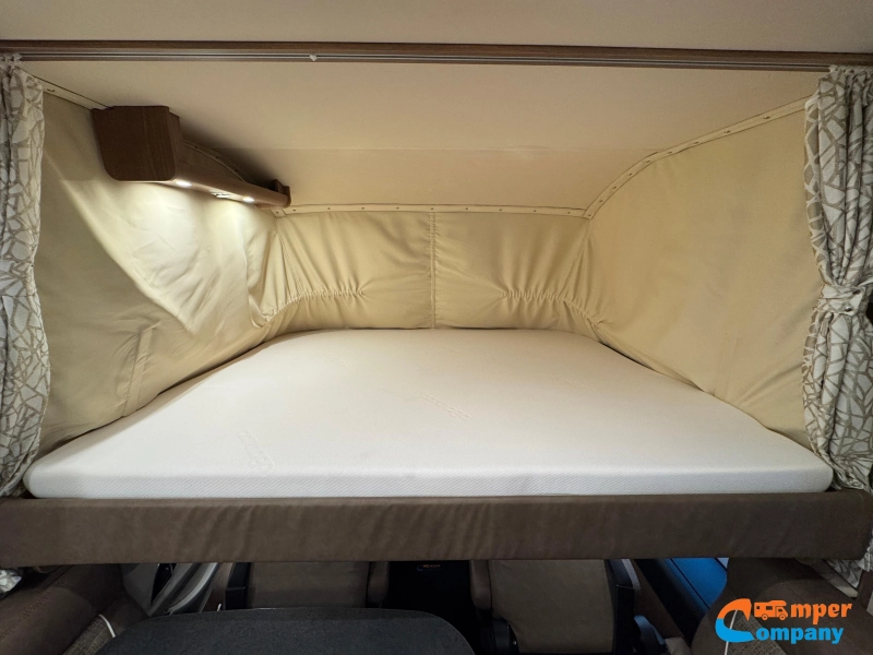Carthago C-Compactline 144 I Single beds / Automatic photo: 19