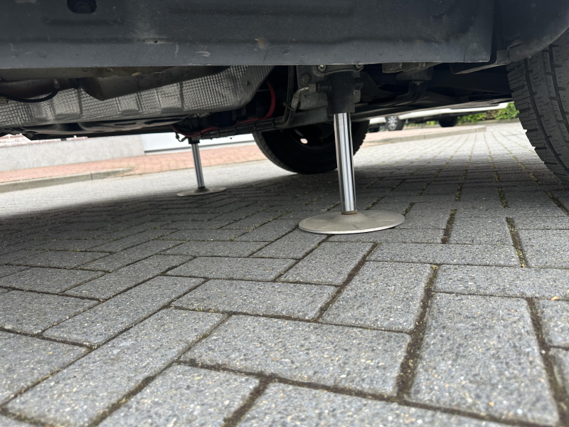Rapido M 96 4.500 kg, Levelsysteem  foto: 6