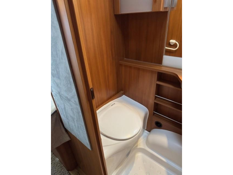 Wilk Sento 530 UE Mover airco luifel  foto: 18