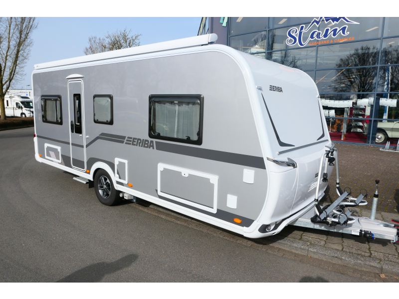 Eriba Nova 530 enk. bed zeer luxe  foto: 1