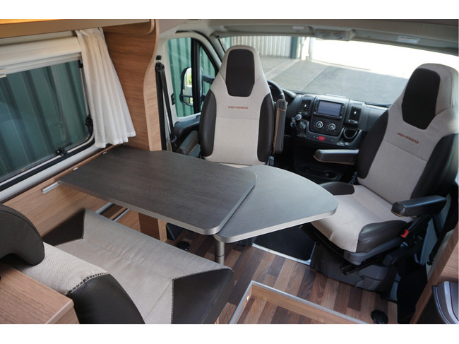 Weinsberg CaraCompact 600 MEG Edition Pepper + Enkele Bedden/ 2x Airco/ TV/ Navi/ Cruise/ Nieuwstaat/ Garantie! foto: 8