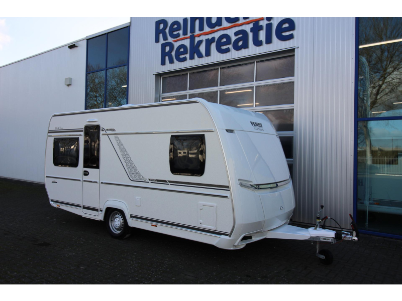 Fendt Bianco Activ 445 SFB Voordeel-pakket € 2.250,-  foto: 2