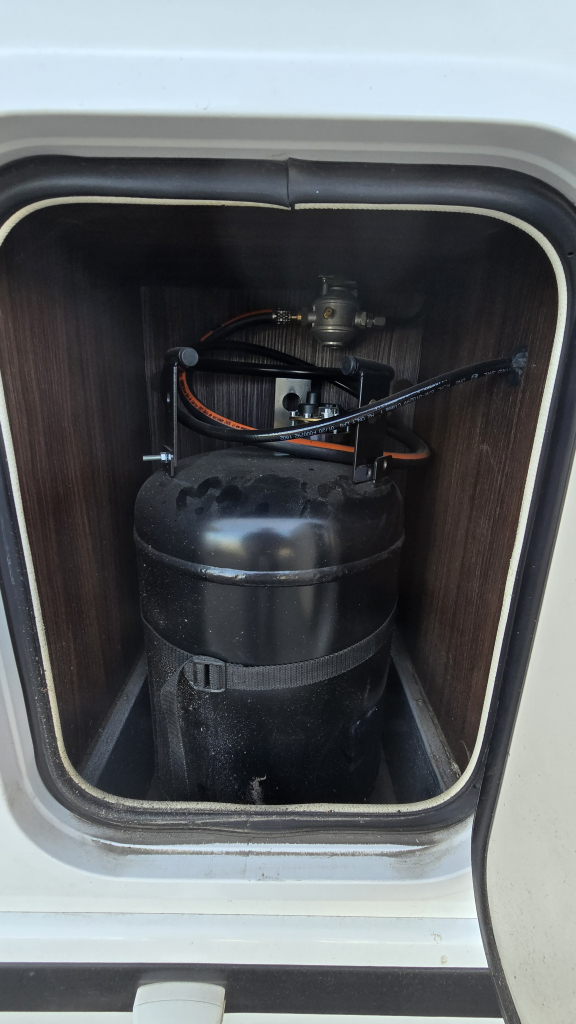 Benimar Tessoro 486 photo: 12