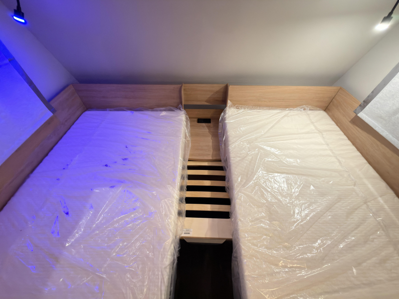 Knaus Sport 500 EU 1800 + Enkele Bedden  foto: 12
