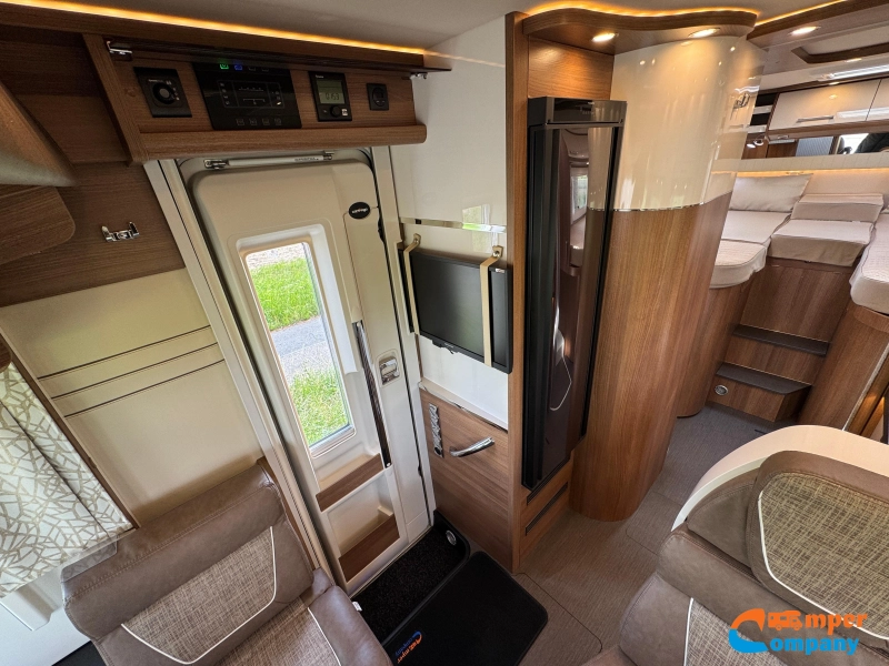Carthago C-Compactline 144 I Single beds / Automatic photo: 15