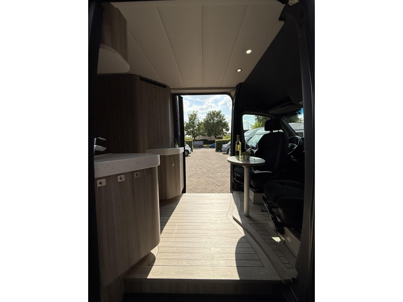 Innova Roadtrip 695 Sprinter 4x4 V6  foto: 12