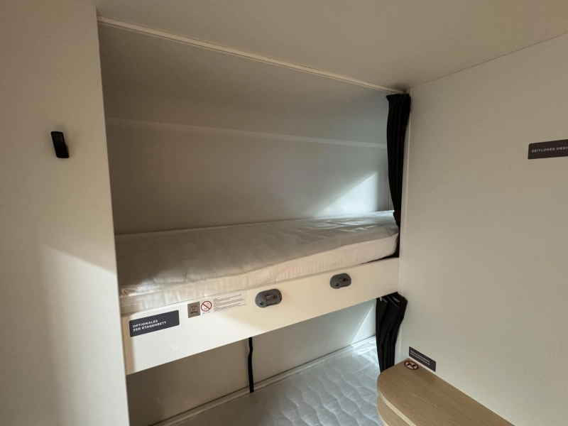 LMC E:dero 470K Ventana delantera abatible foto: 14