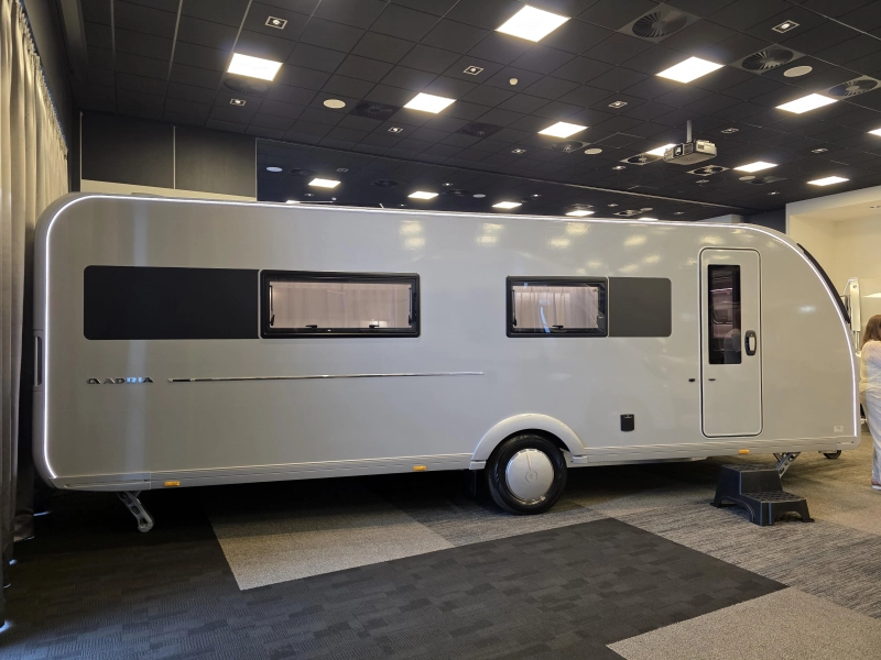 Adria Alpina 663 HT Foto: 9