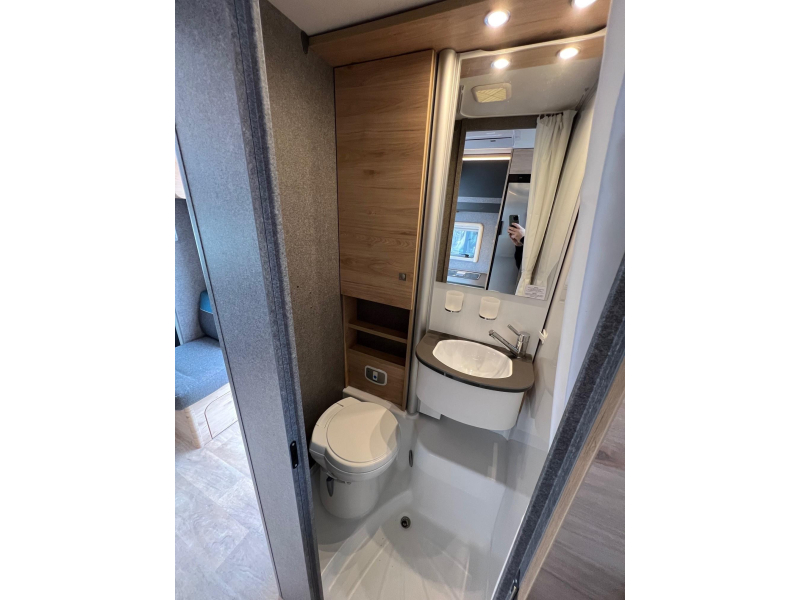 Dethleffs Just 90 T T6815 Klimaanlage, Einzelbett Foto: 13