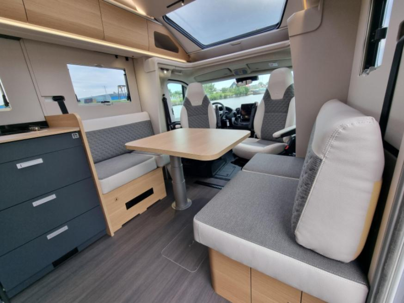 Adria Coral 670 DL 60 Years Edition photo: 13