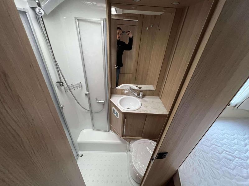 LMC Lord Brillant 650 DAKAIRCO & LUIFEL  foto: 11