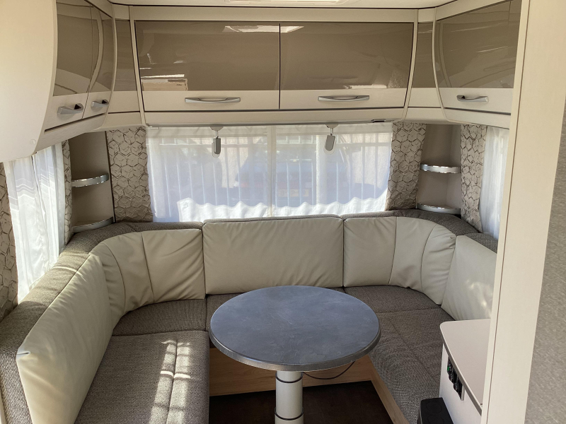 Dethleffs Nomad 530 DR Airco/awning photo: 1