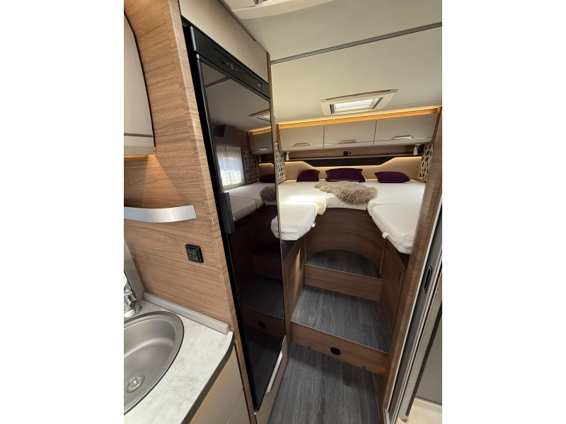 Knaus Van TI 640 MEG 180cv Autom&aacute;tico con todas las opciones foto: 19