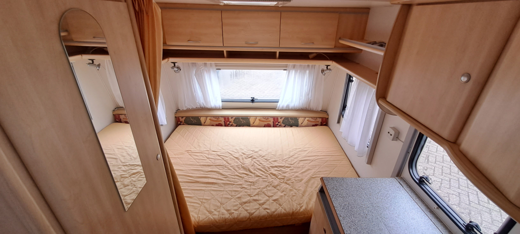 DETHLEFFS Family, Lichtgewicht caravan met voortent foto: 8