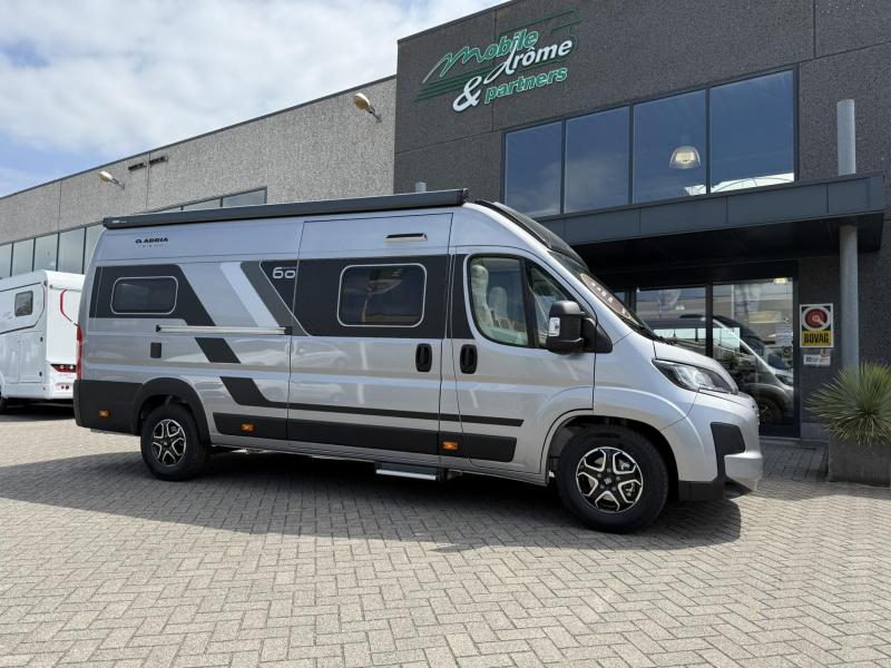 Adria Twin 640 SLB 60 Years Edition foto: 1