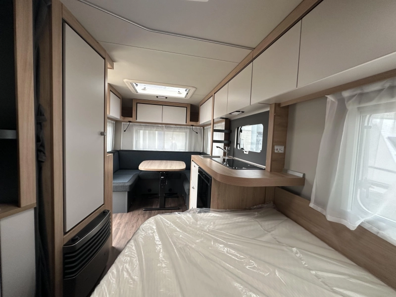 Knaus Sport 450 FU +1800kg+Plus pakket+Ambie  foto: 7