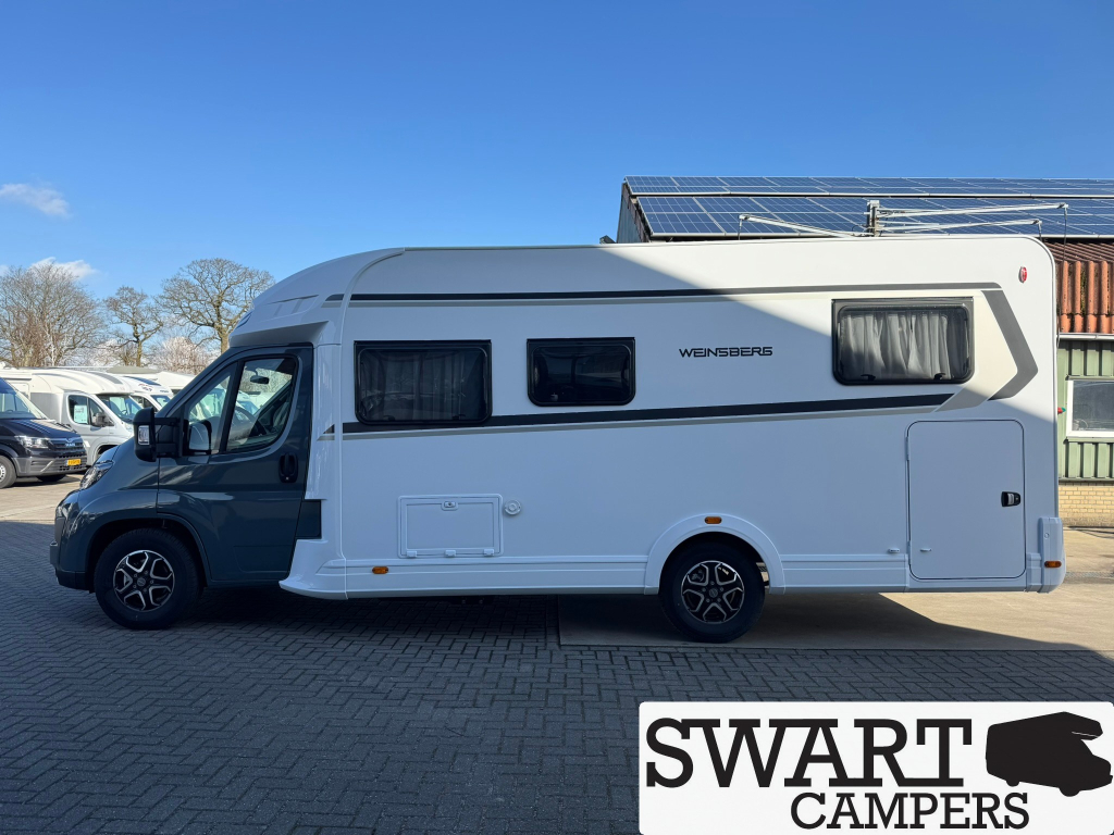 Weinsberg CaraSuite 700 ME, 180 pk Automaat 5 gordelplaatsen Hefbed Enkele bedden foto: 6