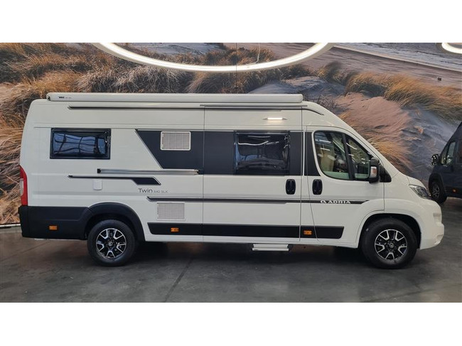 Adria Twin 640 SLX Buscamper foto: 21