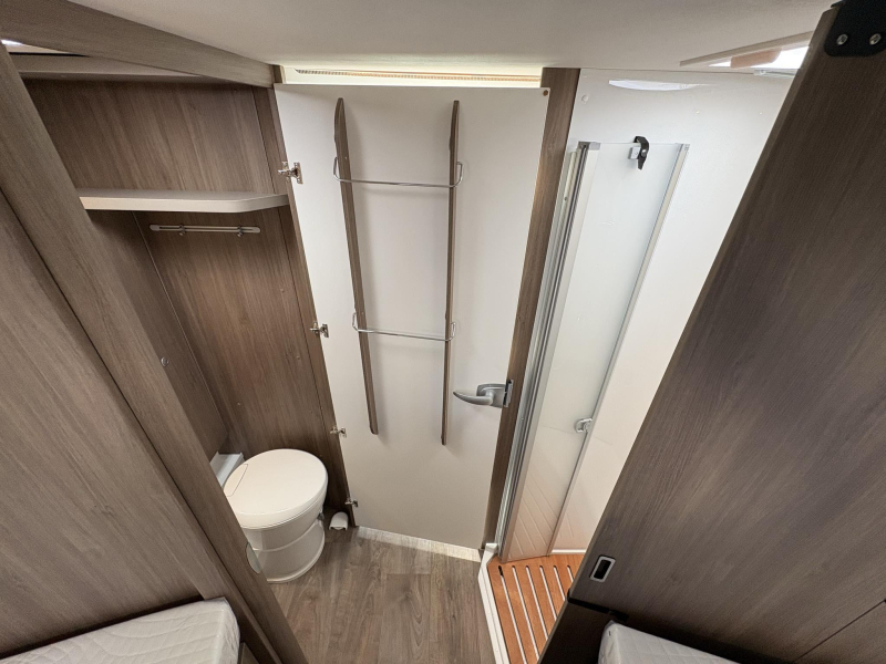 Carado T 457 PRO+ Face to Face + Enkele bed  foto: 12