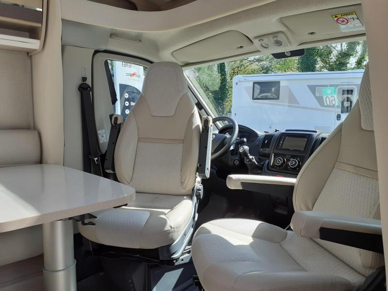 Rapido 650 F Queensbed / nette wagen  foto: 4