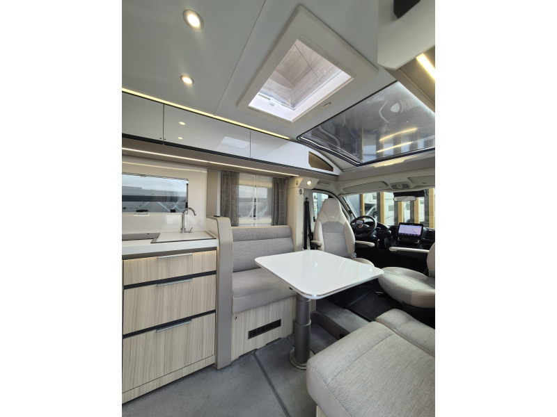 Adria Compact DL Plus 160 pk Automaat  foto: 8