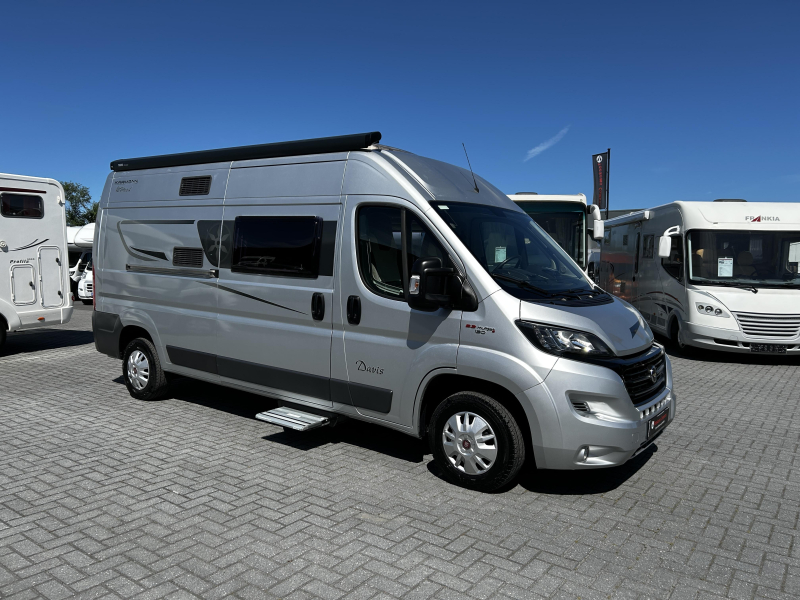 Karmann Davis 590 Transverse bed/2017/Euro6/Airco photo: 1