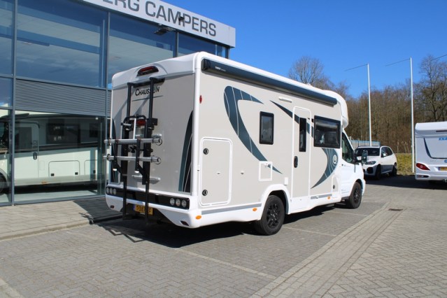 Nagenoeg nieuwe Exclusieve Line 660 Chausson AUTOMAAT dubbele toegangsdeur Artic pack (70  foto: 14