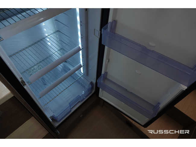 Bürstner Summer time T690G 150Pk Automaat | Levelsysteem | MaxxFan | Zonnepaneel | Constructslot foto: 16