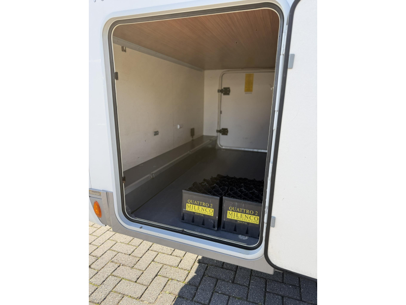 Adria Matrix 680 SP Ruime zit!  foto: 8