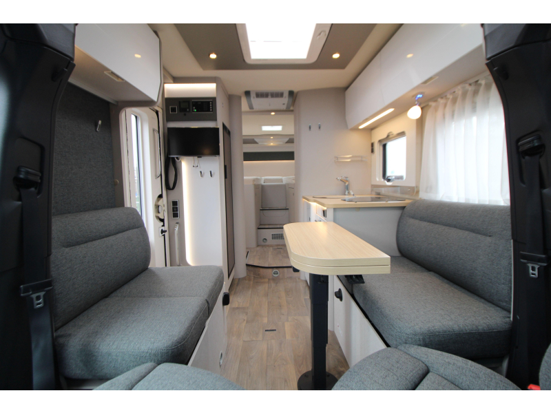 Hymer Tramp 685 S Face2Face - Enkele bedden  foto: 15