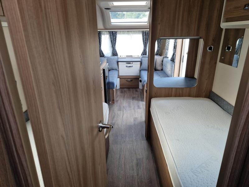 Sprite Mondial 490 SE Luifel/Mover/Fietsdr.  foto: 12