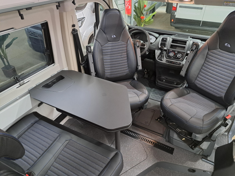 Adria Twin Supreme 640 SLB photo: 4