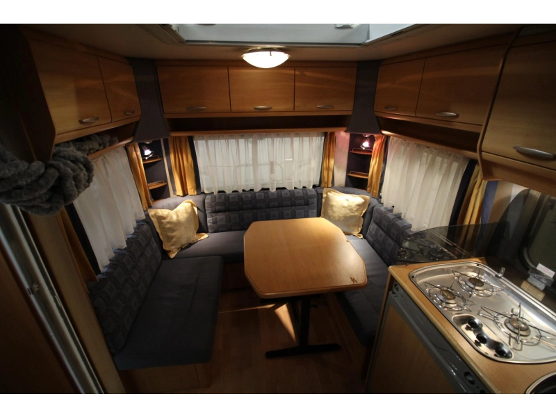 Knaus Sudwind 450 TUF Voortent, Fietsenrek,  foto: 12