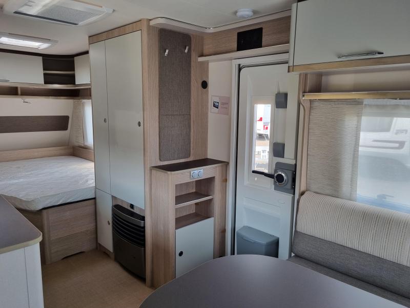 Bürstner Premio 460 TS  foto: 6