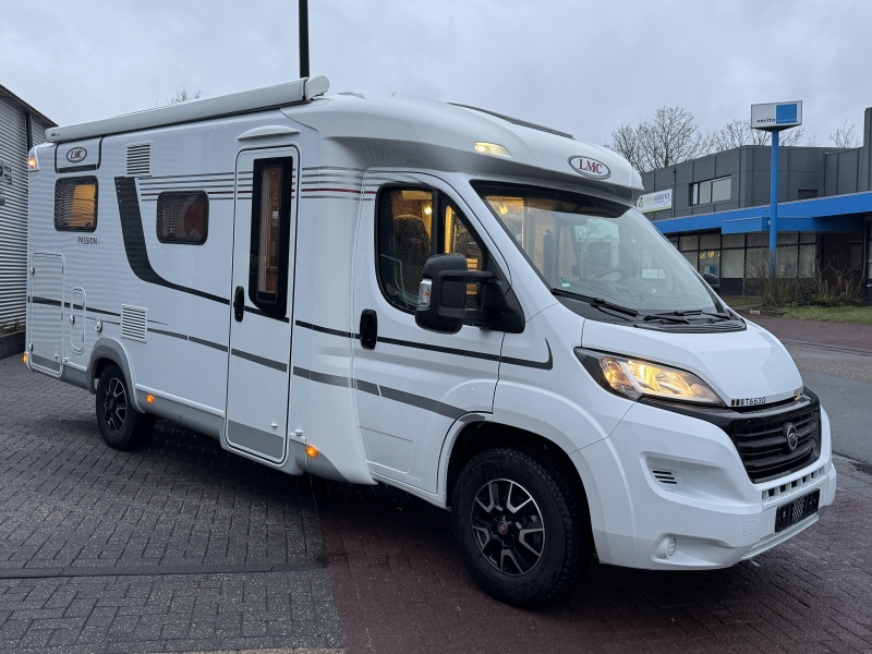 LMC Cruiser Passion 663 G Lente bedden- 7 Meter  foto: 0