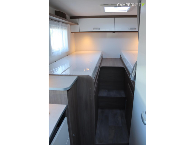 Carado V337 Fiat 140pk Automaat | Pro + Pakket | Compact model | Lengtebedden | Nieuw uit voorraad leverbaar | foto: 13