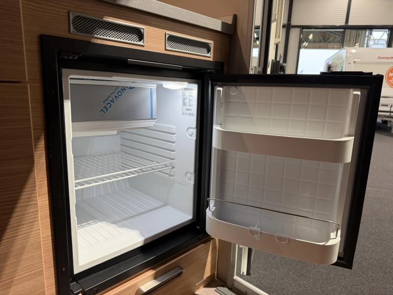 T@B Basic 320 Leichtgewicht / K&uuml;hlschrank Foto: 11