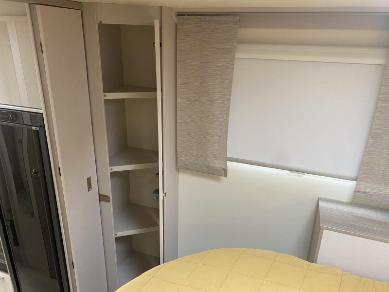 Bürstner Nexxo Van 700 Qeensbed  foto: 18