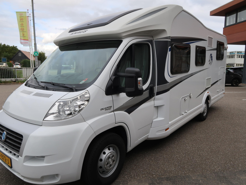 Knaus Sky Wave 700 MEG MET AUTOM. LEVELSYSTEEM  foto: 21