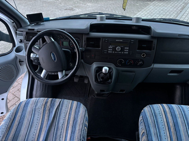 Ford 2.2 tdi Chausson FLASH Grote garage foto: 11