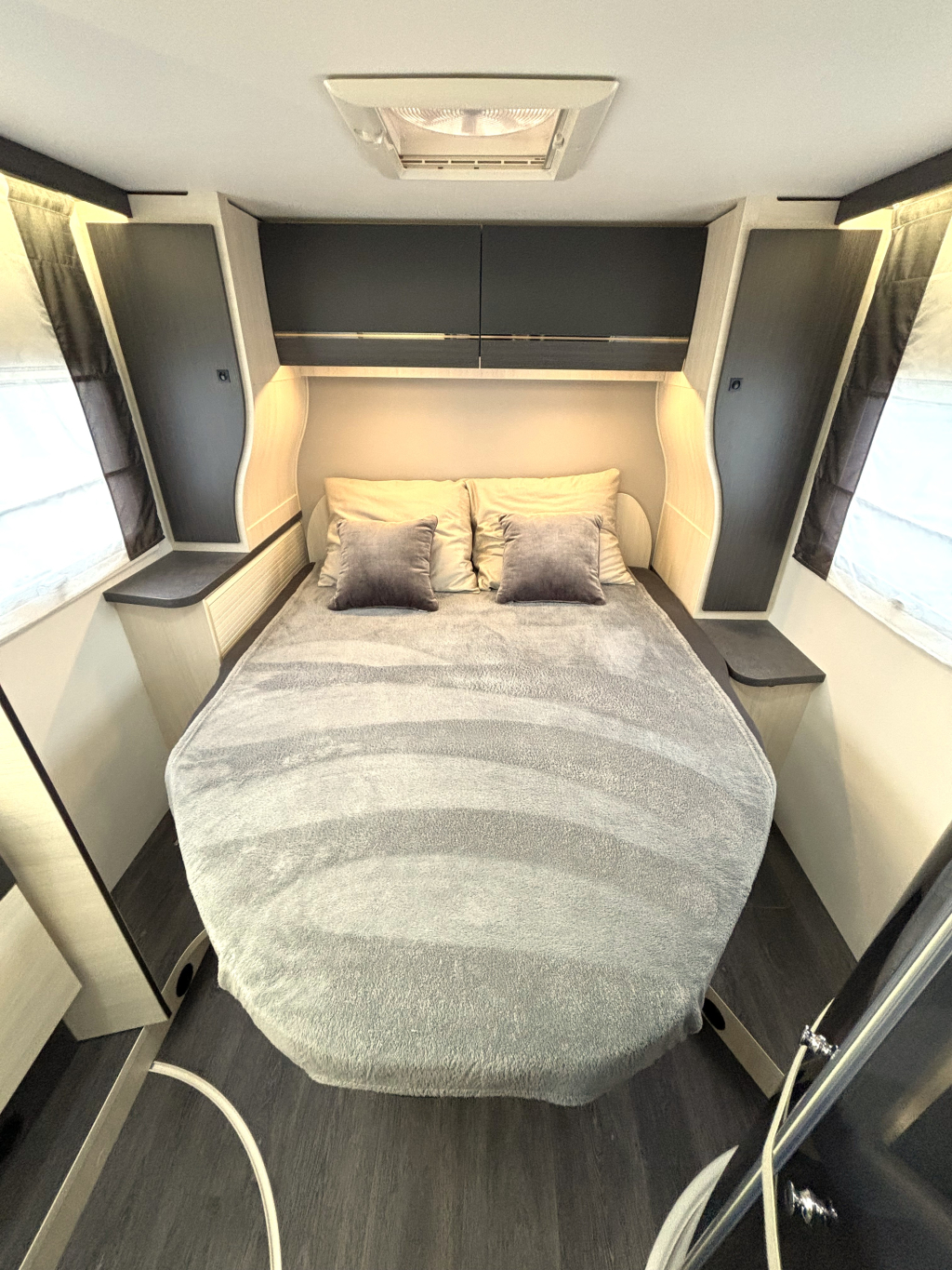 Challenger Graphite 268 AUTOMAAT QUEENSBED HEFBED F2F 2023 foto: 2