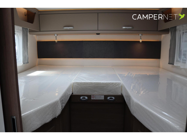 Carado T457 140hp Automatic | Single beds | Face to Face | Pro + Package | Thule awning | Separate shower | Large refrigerator | Light alloy photo: 16
