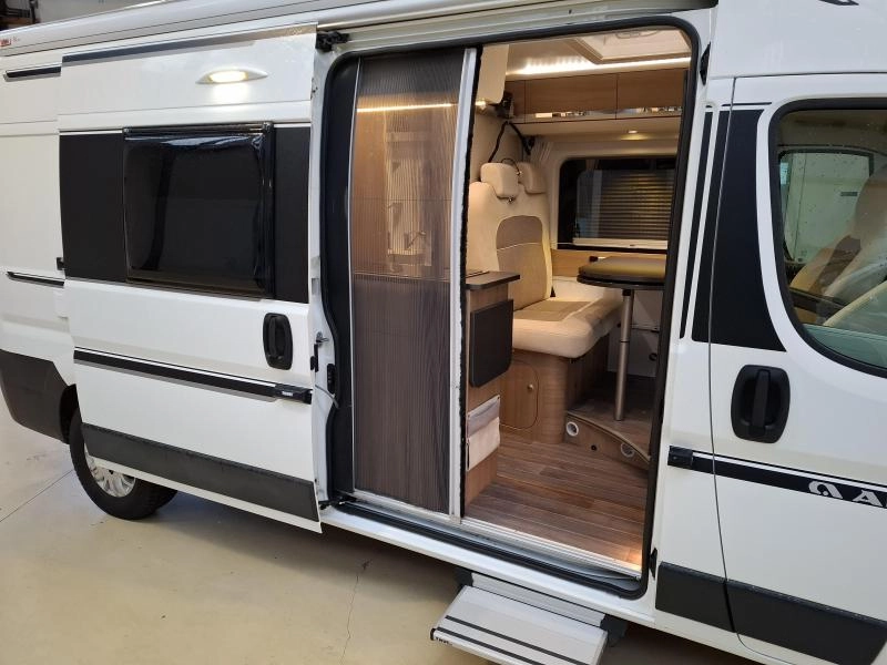 Adria Twin 600 SP 160CV Cama transversal Enganche foto: 5