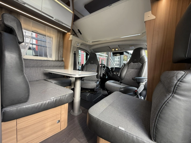 Adria Coral XL Plus 670 SL - FAMILIENWOHNMOBIL Foto: 11